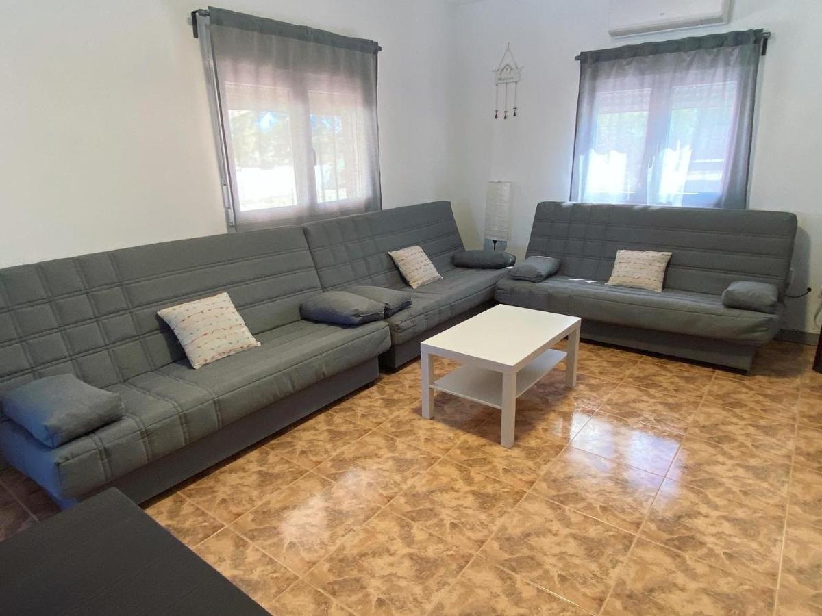 Casa Con Piscina, Villa Alarilla Fuentiduena de Tajo Luaran gambar