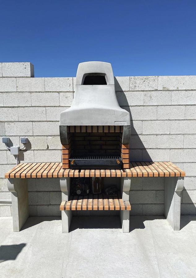 Casa Con Piscina, Villa Alarilla Fuentiduena de Tajo Luaran gambar